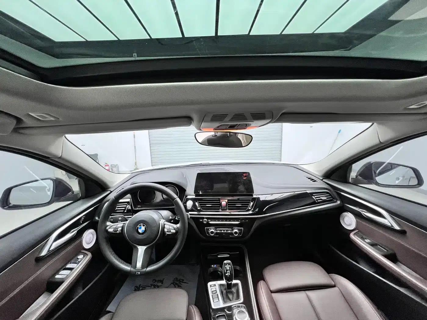 2021 BMW 1 Series 120i M Sport Shadow Edition — миниатюра 9