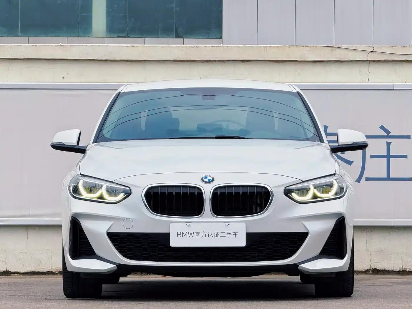 2023 BMW 1 Series 120i M Sport — миниатюра 2