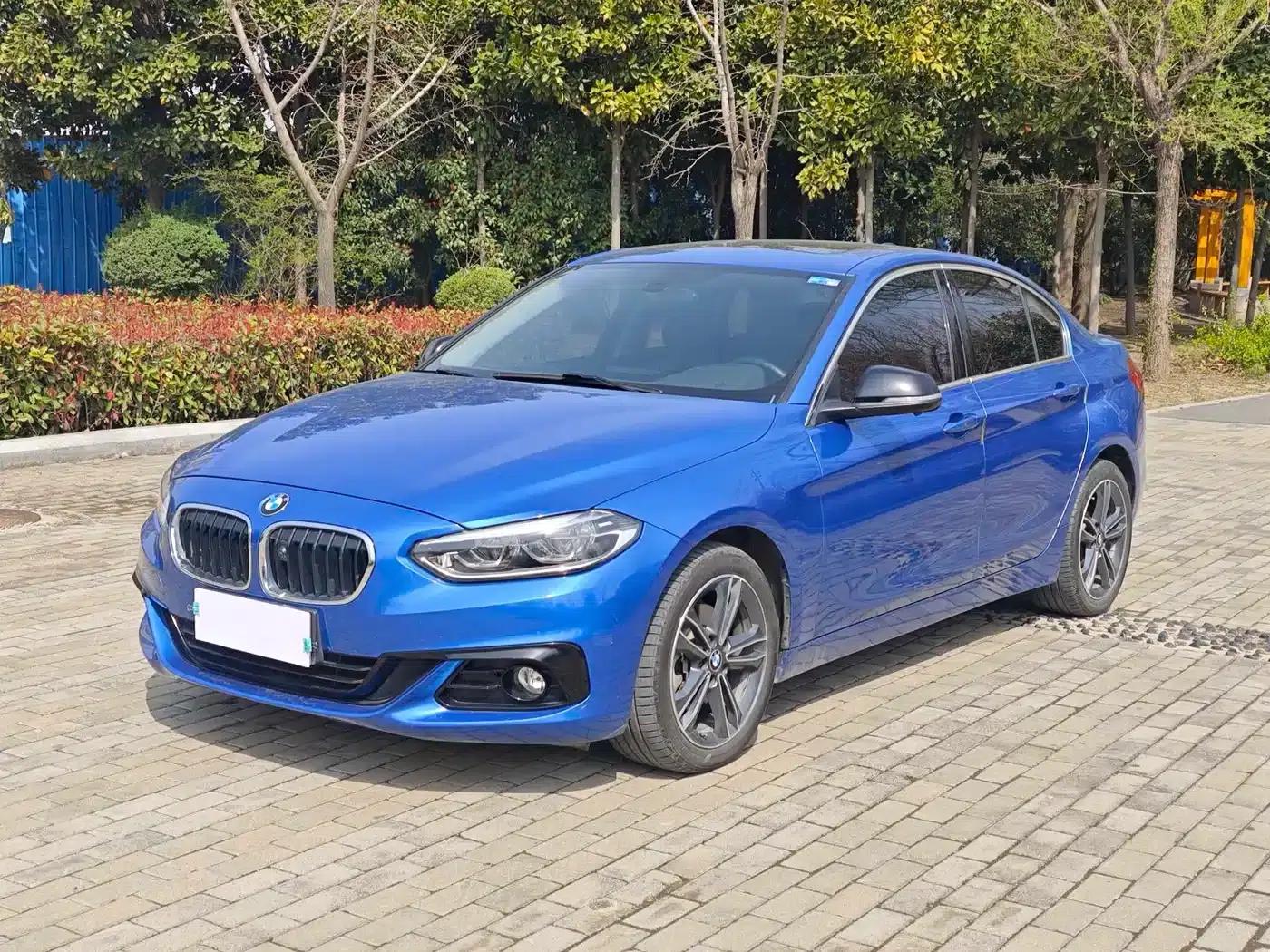 2017 BMW 1 Series 118i Sport — миниатюра 2