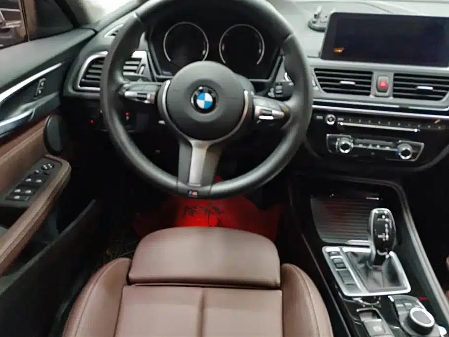 2020 BMW 1 Series 120i M Sport Package — миниатюра 15