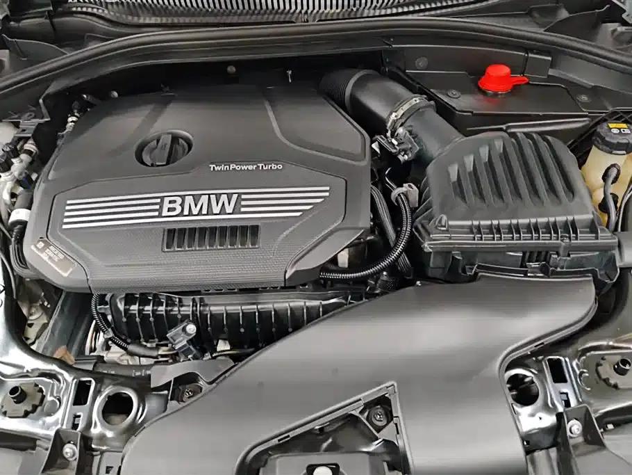 2020 BMW 1 Series 120i M Sport Package — миниатюра 10