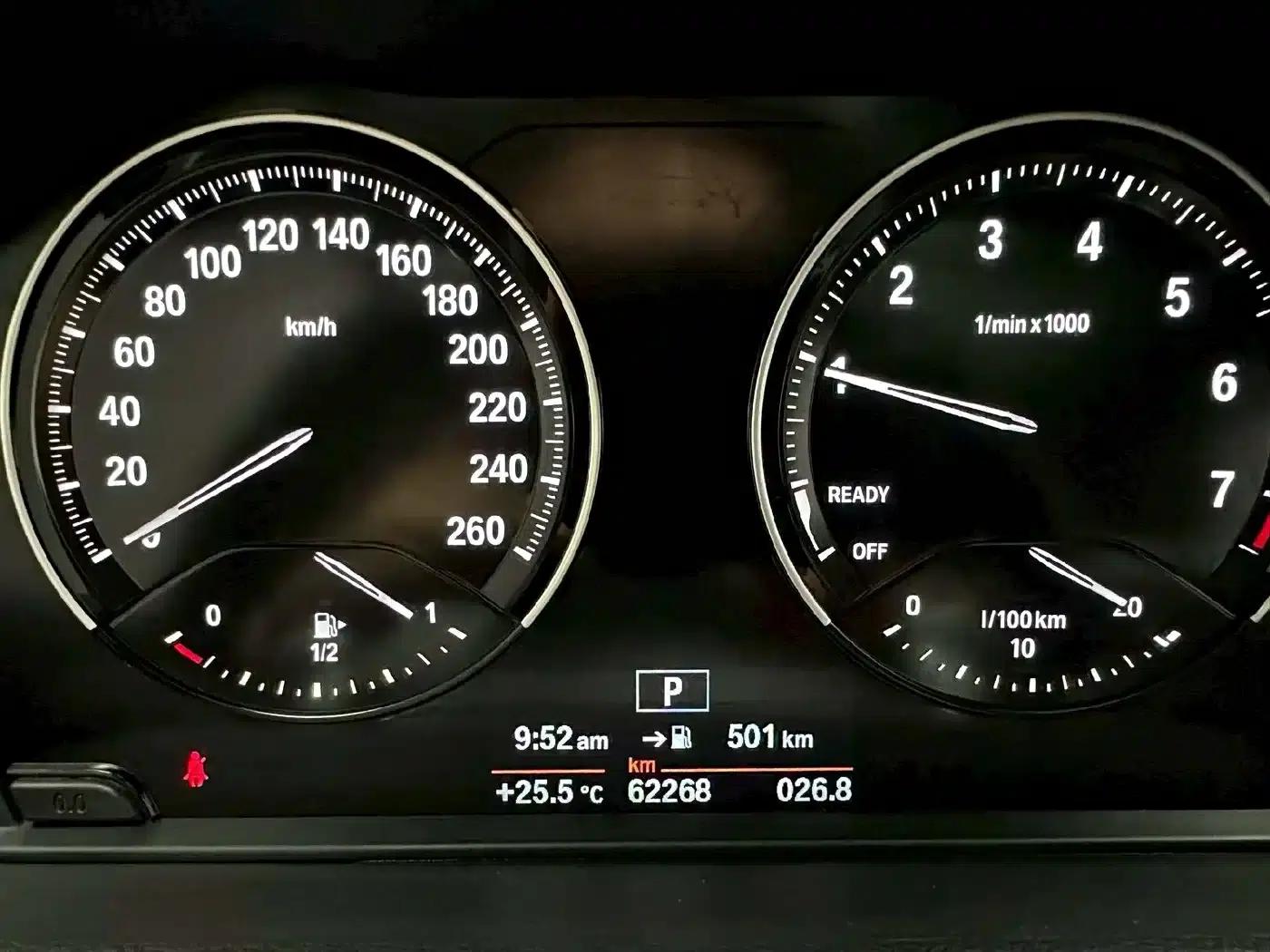 2020 BMW 1 Series 125i M Sport Package — миниатюра 6
