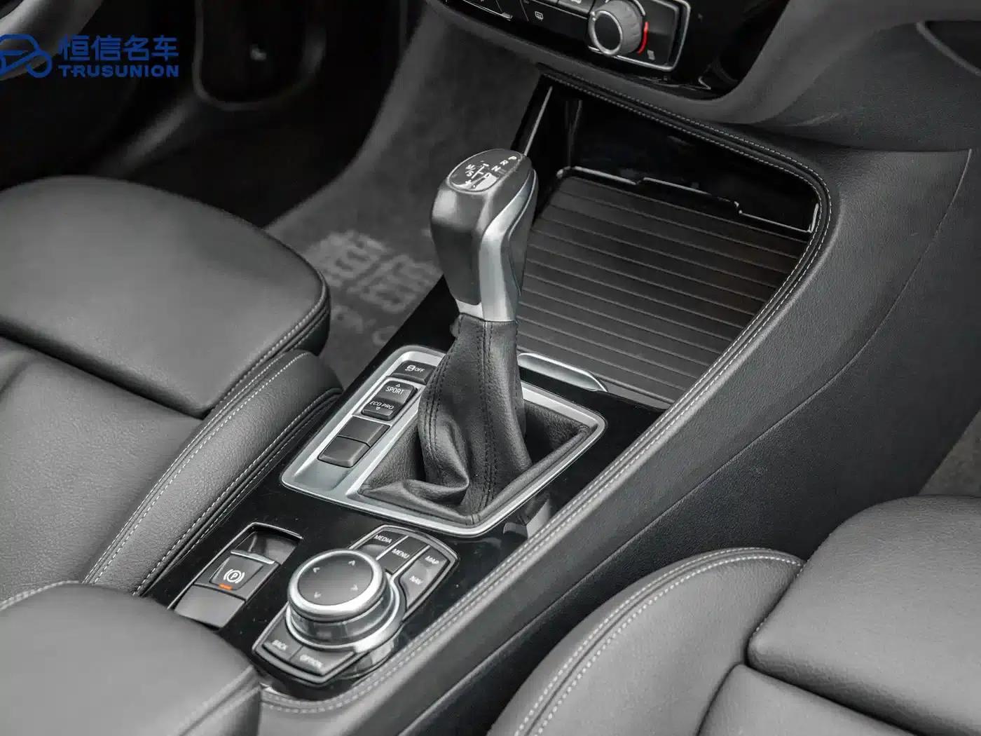 2019 BMW 1 Series 118i M Sport Package — миниатюра 17