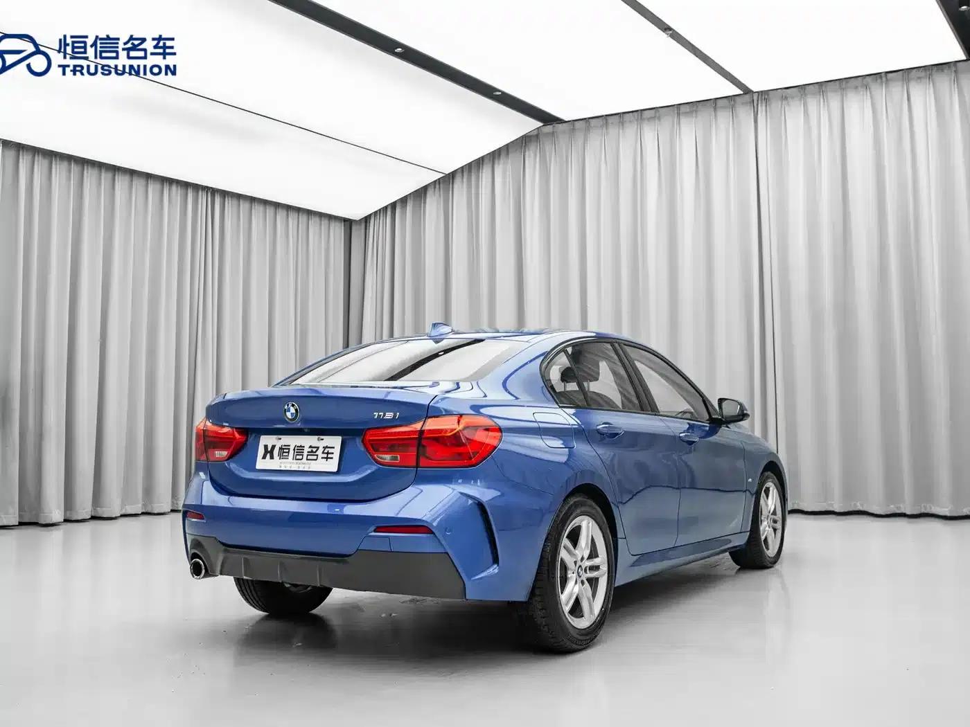 2019 BMW 1 Series 118i M Sport Package — миниатюра 4