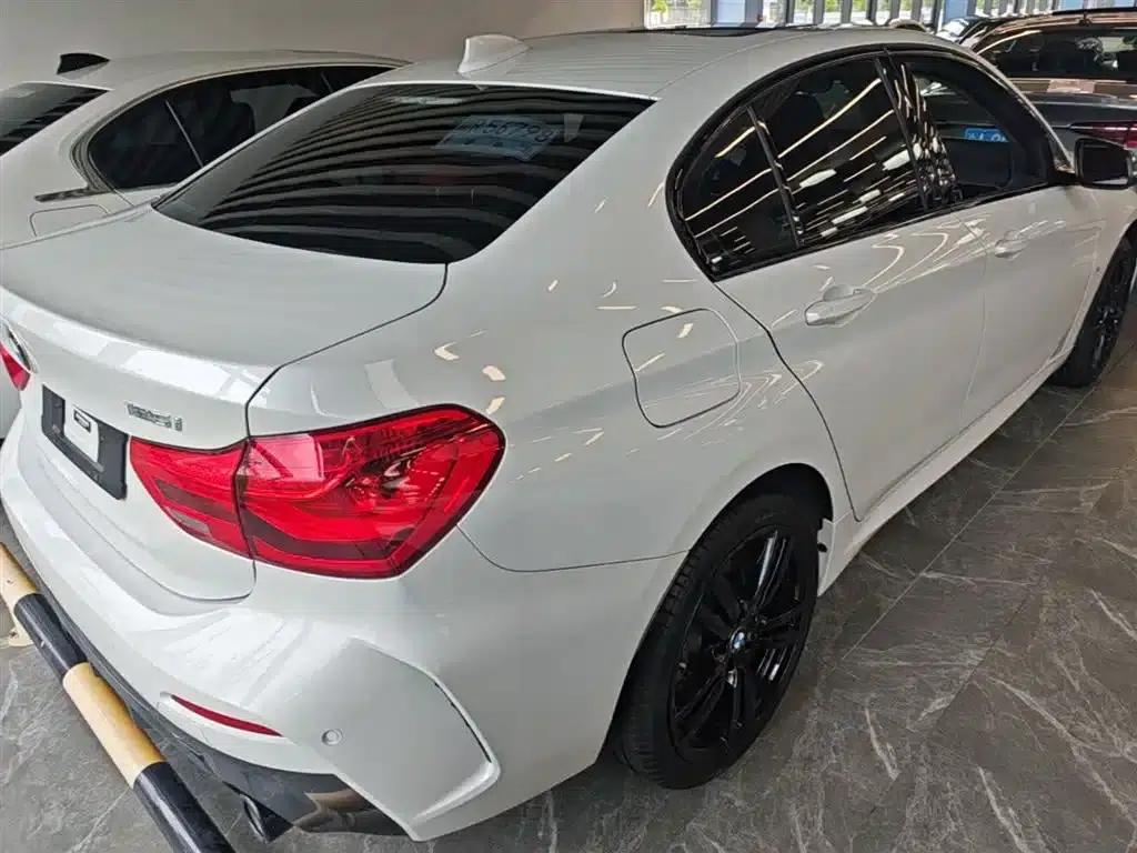 2022 BMW 1 Series 125i M Sport Shadow Edition — миниатюра 7