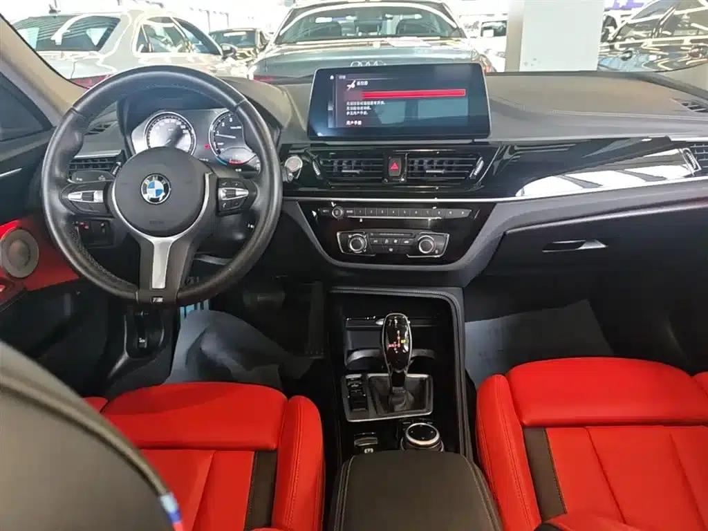 2022 BMW 1 Series 125i M Sport Shadow Edition — миниатюра 10