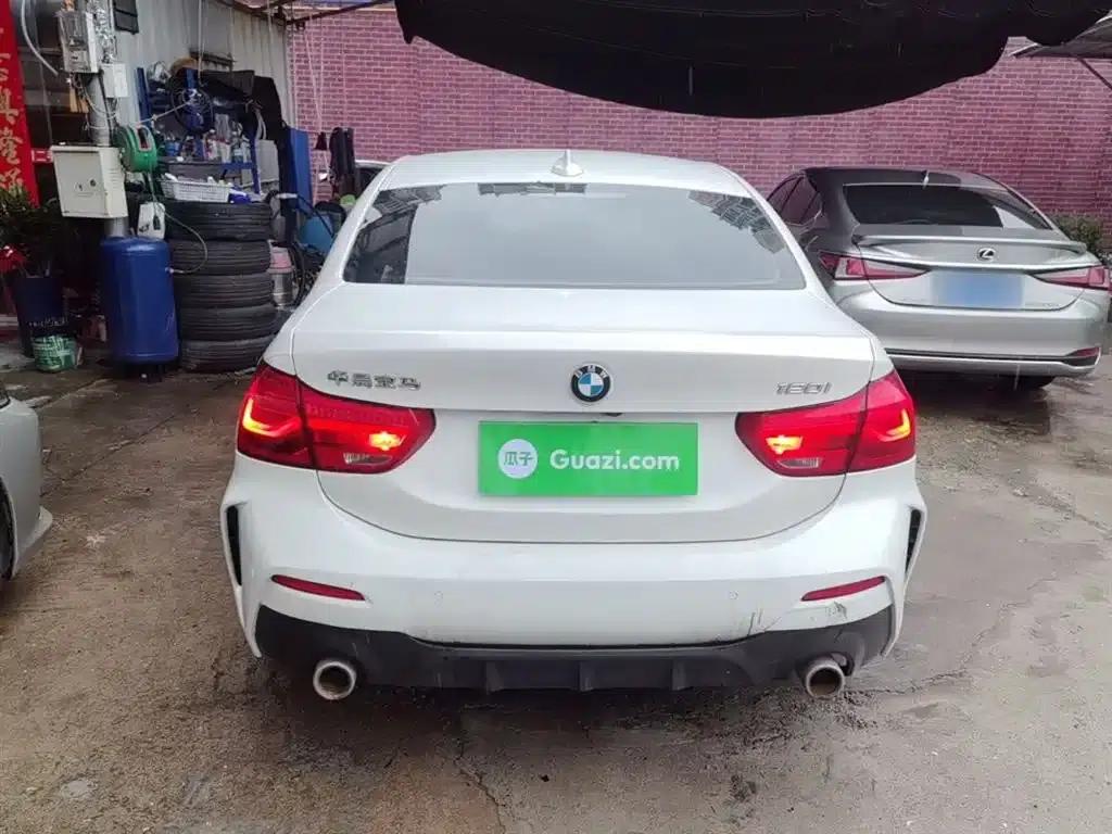 2021 BMW 1 Series Facelift 120i M Sport — миниатюра 6