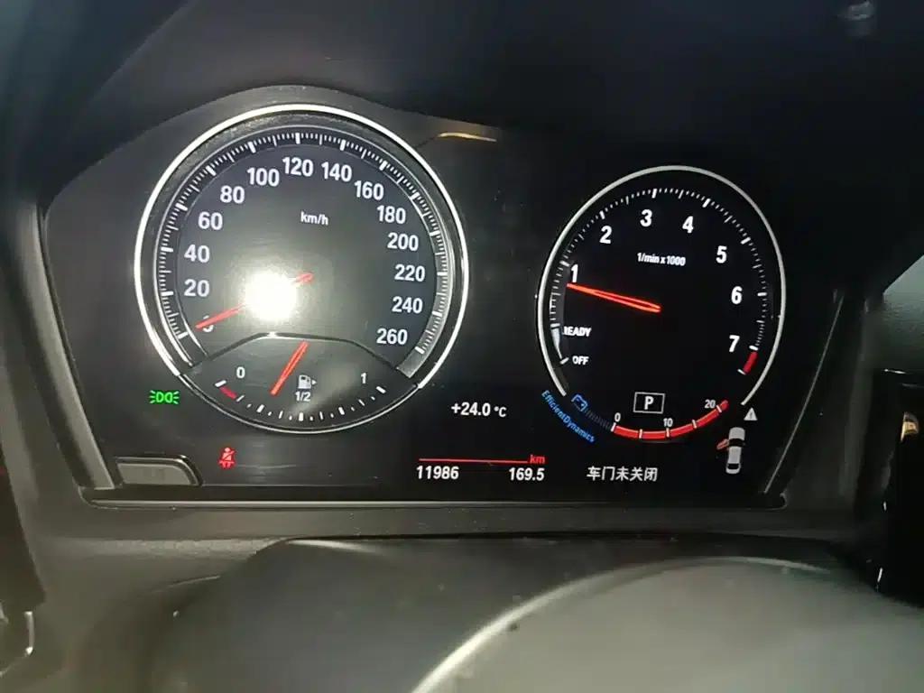 BMW 1 Series 2023 125i M Sport Shadow Edition — миниатюра 12