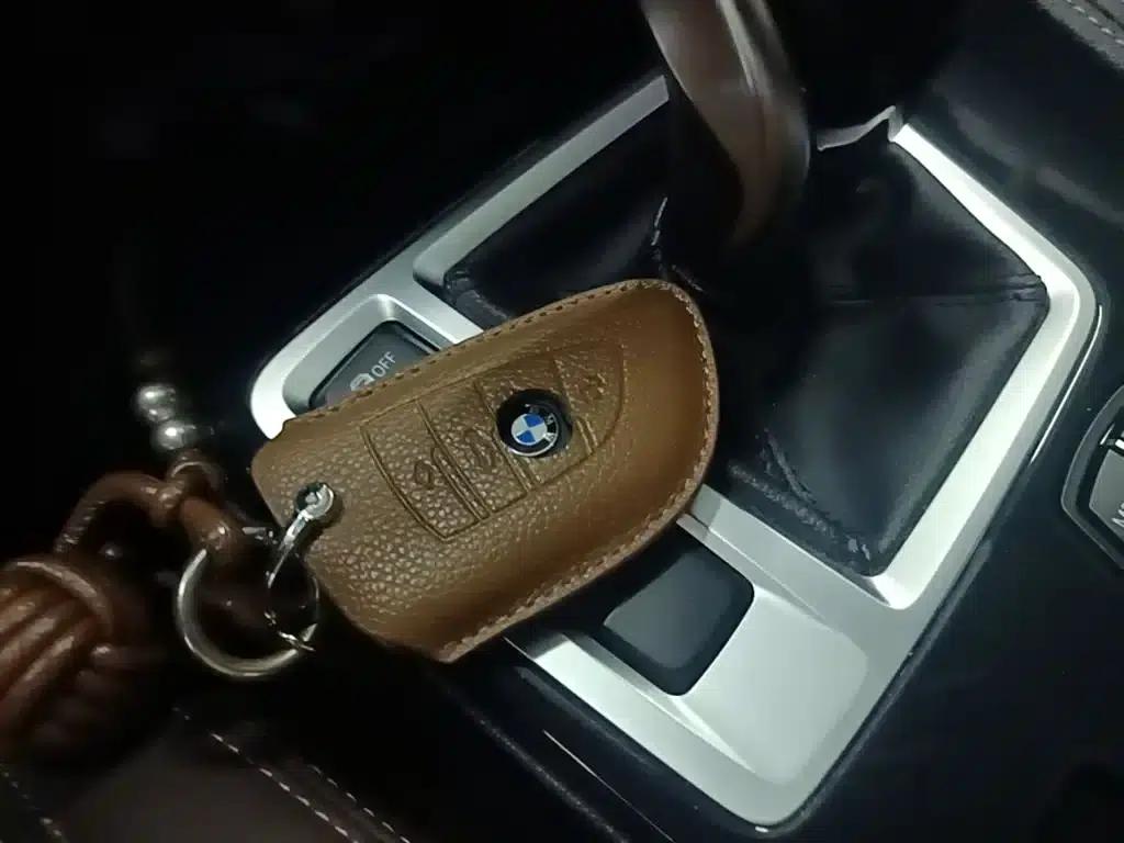 BMW 1 Series 2023 125i M Sport Shadow Edition — миниатюра 9