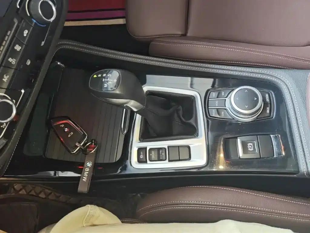 2019 BMW 1 Series 118i M Sport Package — миниатюра 14
