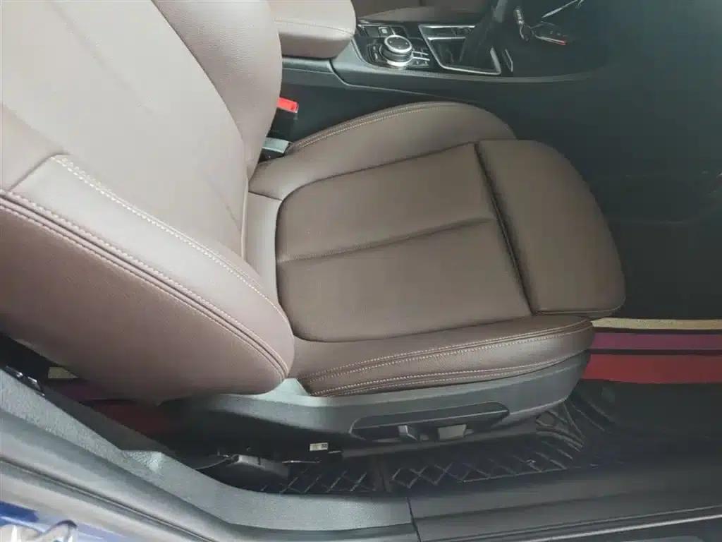 2019 BMW 1 Series 118i M Sport Package — миниатюра 25