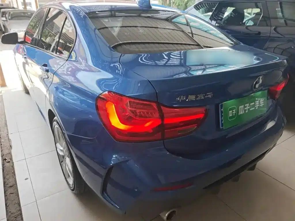 2019 BMW 1 Series 118i M Sport Package — миниатюра 5