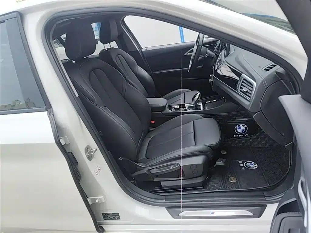 2020 BMW 1 Series 120i M Sport Package — миниатюра 25
