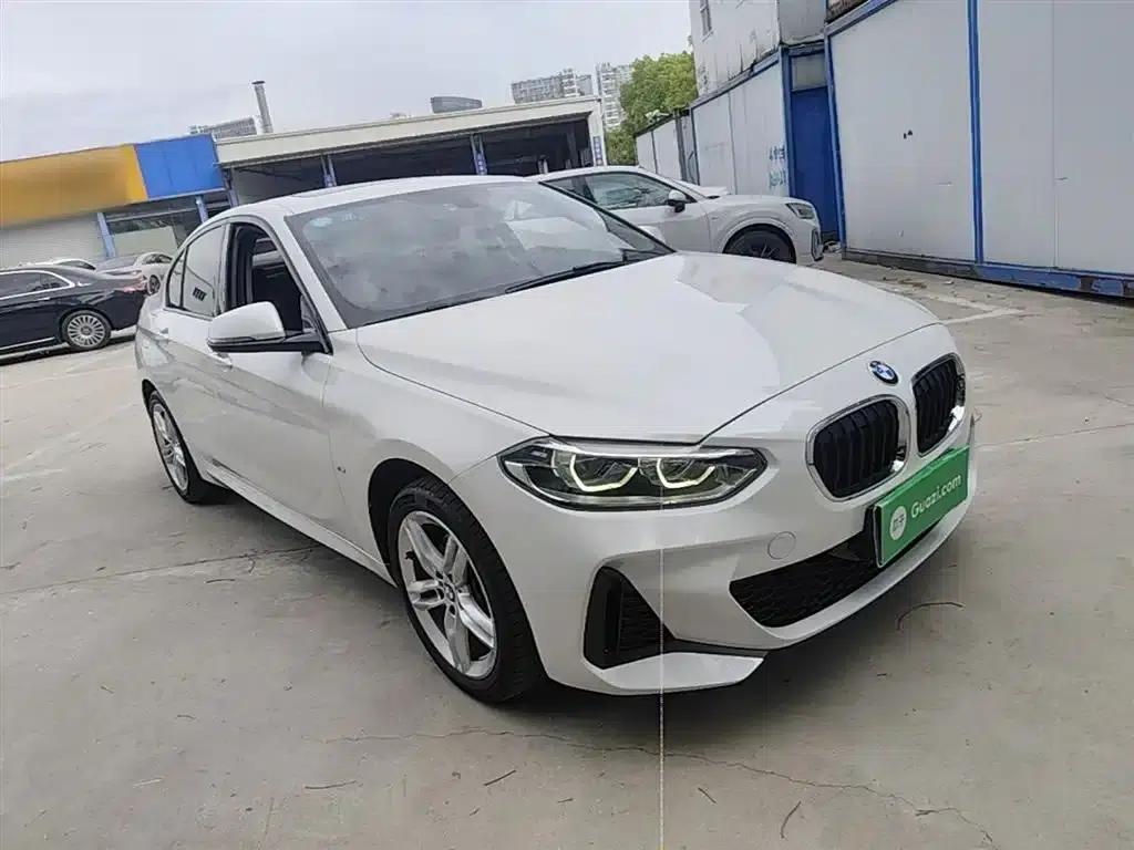 2020 BMW 1 Series 120i M Sport Package — миниатюра 4