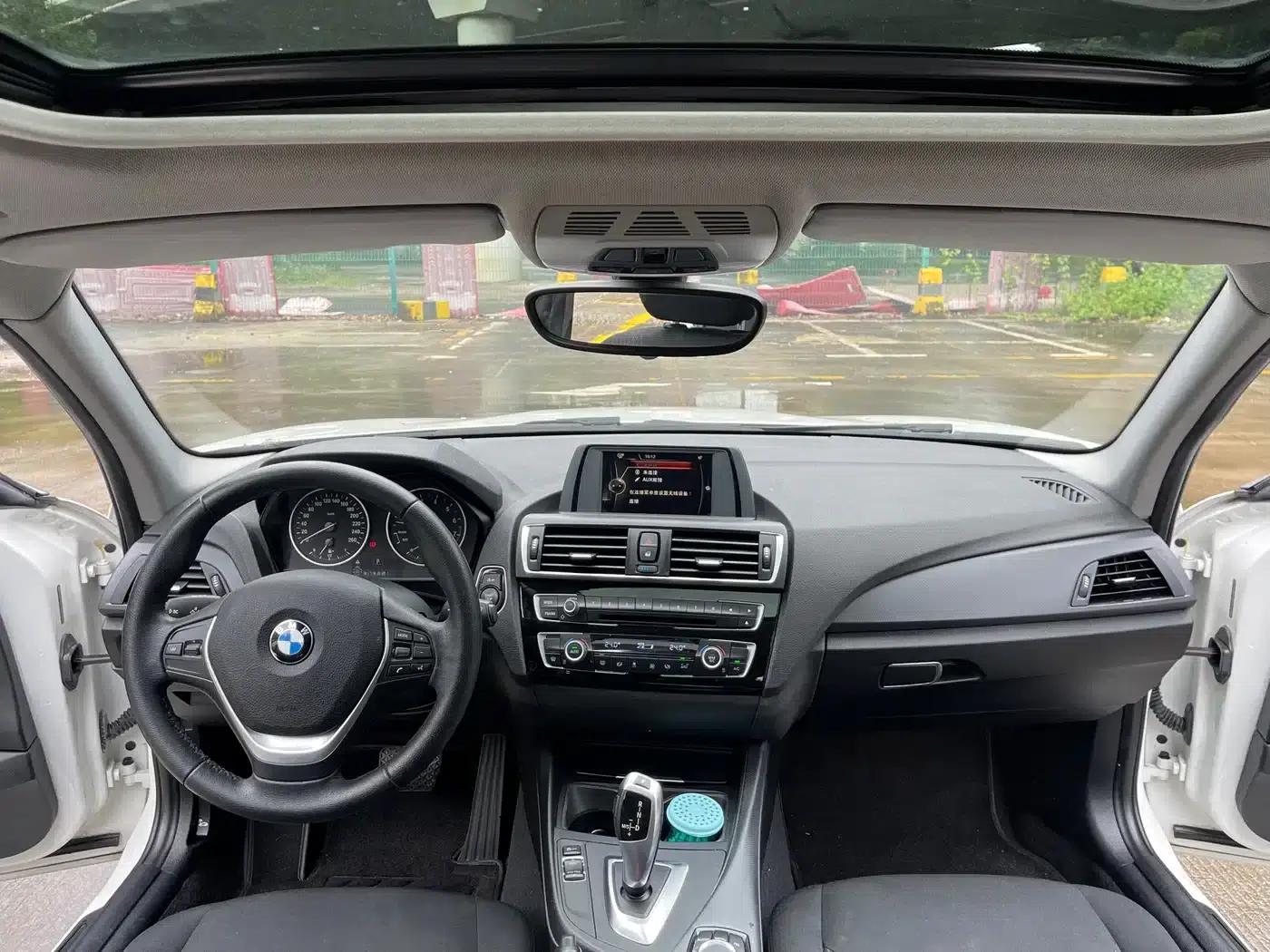 2015 BMW 1 Series Imported Model 120i Leading Edition — миниатюра 13