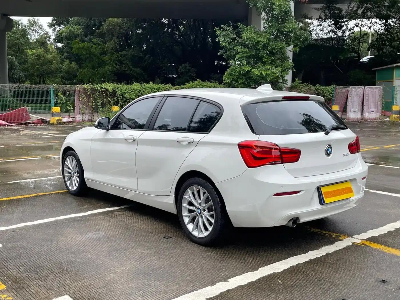 2015 BMW 1 Series Imported Model 120i Leading Edition — миниатюра 7