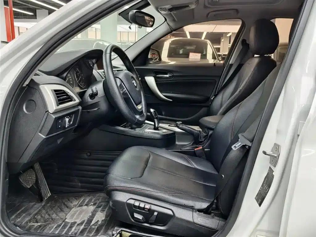 2015 BMW 1 Series Imported Model 120i Leading Edition — миниатюра 4