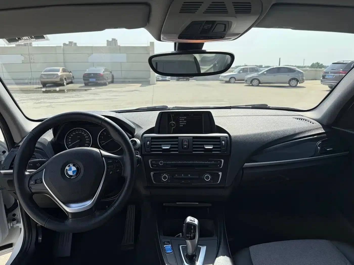 2013 BMW 1 Series (Imported) Facelift 116i Urban Edition — миниатюра 6