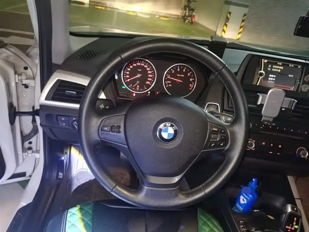 2013 BMW 1 Series (Imported) Facelift 116i Leading Edition — миниатюра 7