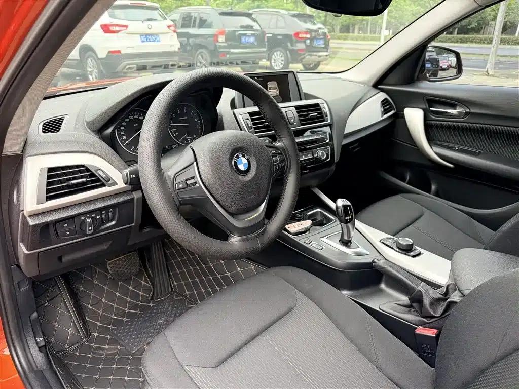 2015 BMW 1 Series Imported Model 118i Leading Edition — миниатюра 13