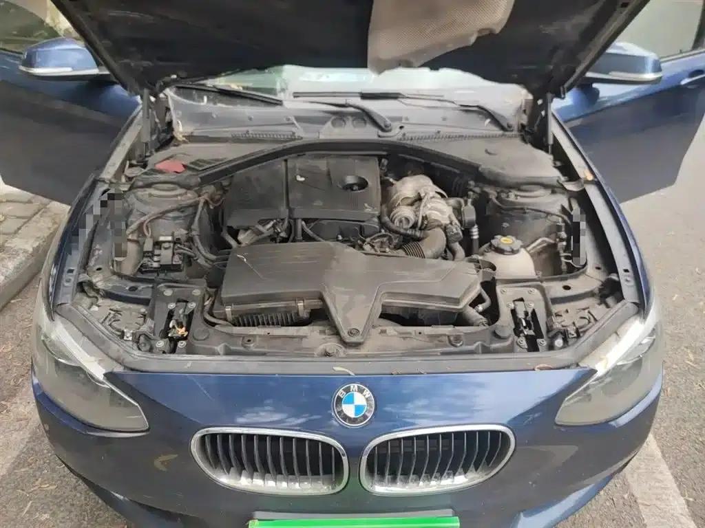 2013 BMW 1 Series (Imported) Facelift 116i Leading Edition — миниатюра 11