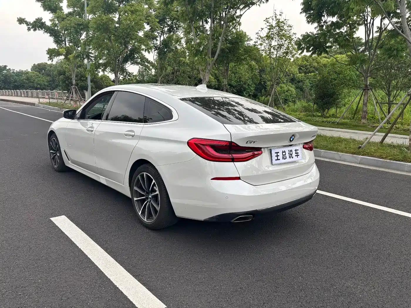 BMW 6 Series GT 2020 630i Luxury Design Package — миниатюра 7