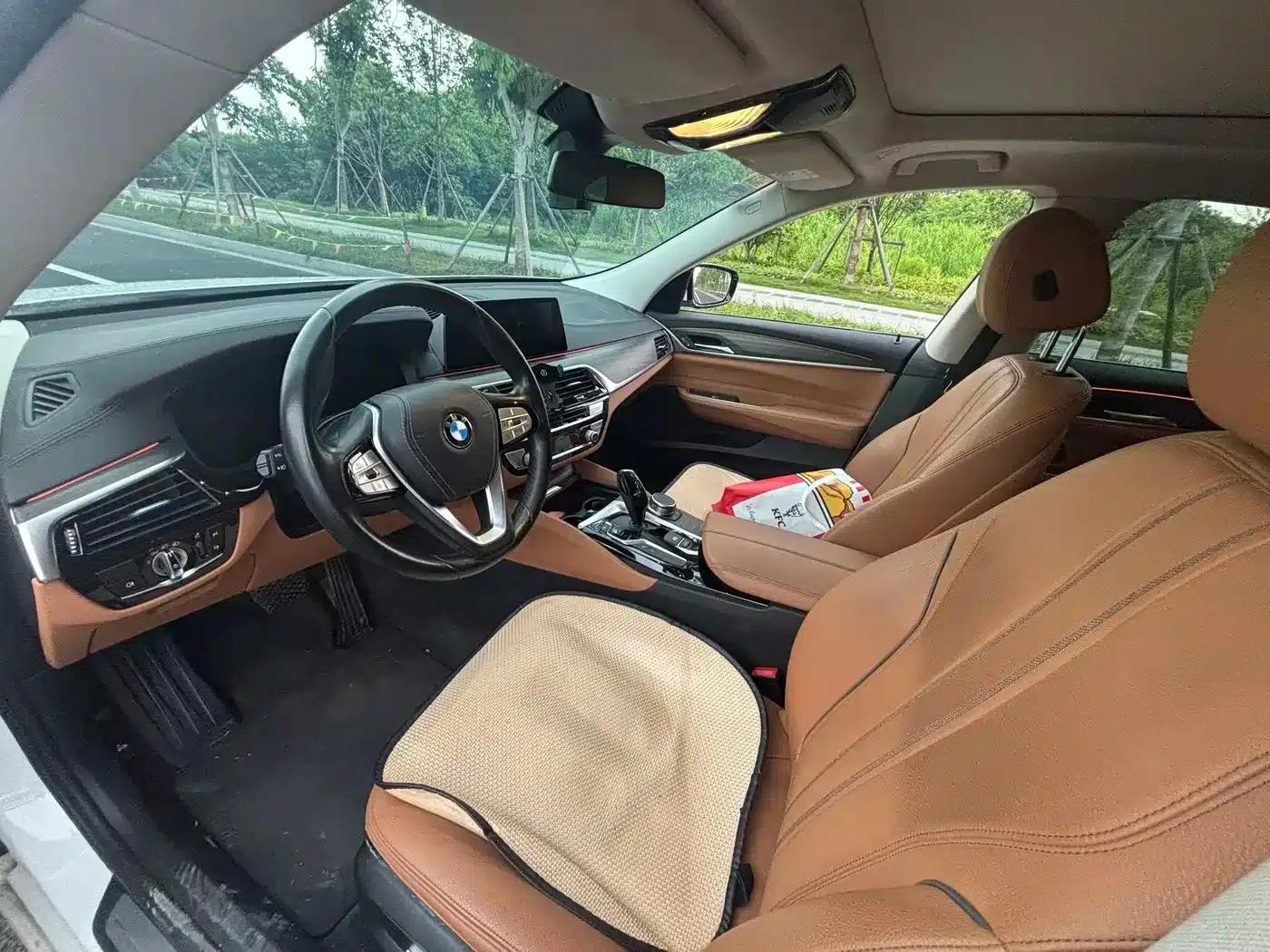 BMW 6 Series GT 2020 630i Luxury Design Package — миниатюра 8