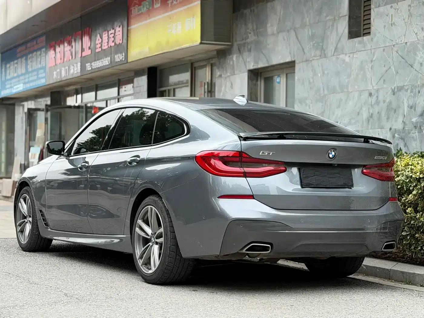 2020 BMW 6 Series GT 630i M Sport Package — миниатюра 4