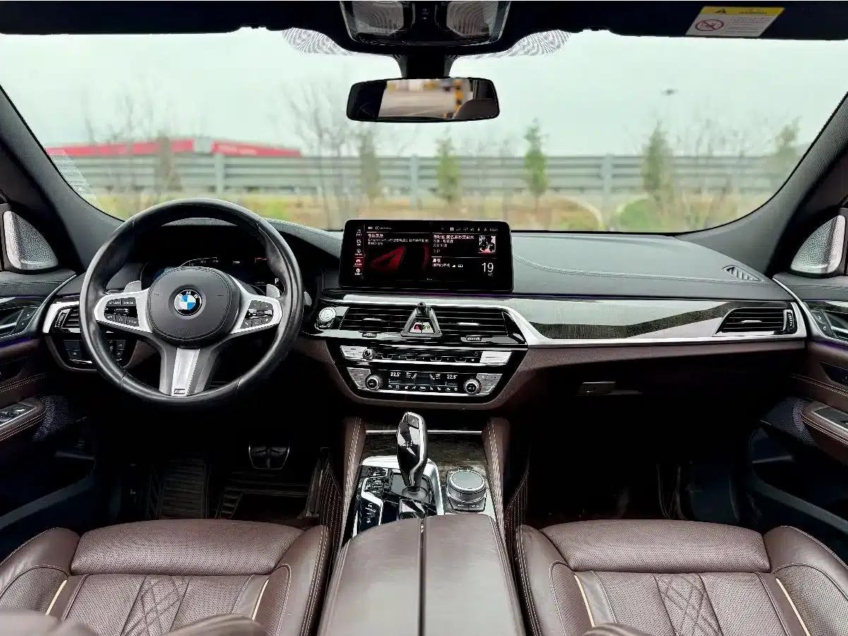BMW 6 Series GT 2021 630i M Sport Grand Tourer — миниатюра 12