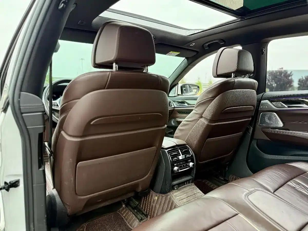 BMW 6 Series GT 2021 630i M Sport Grand Tourer — миниатюра 28