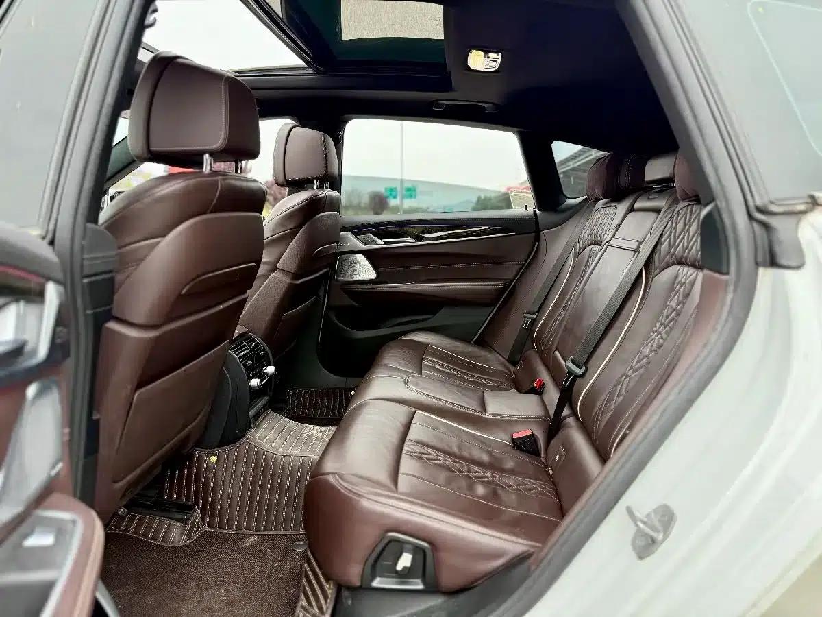 BMW 6 Series GT 2021 630i M Sport Grand Tourer — миниатюра 30