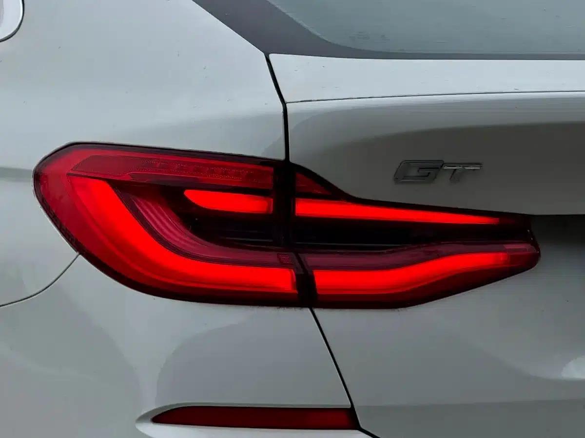BMW 6 Series GT 2021 630i M Sport Grand Tourer — миниатюра 9