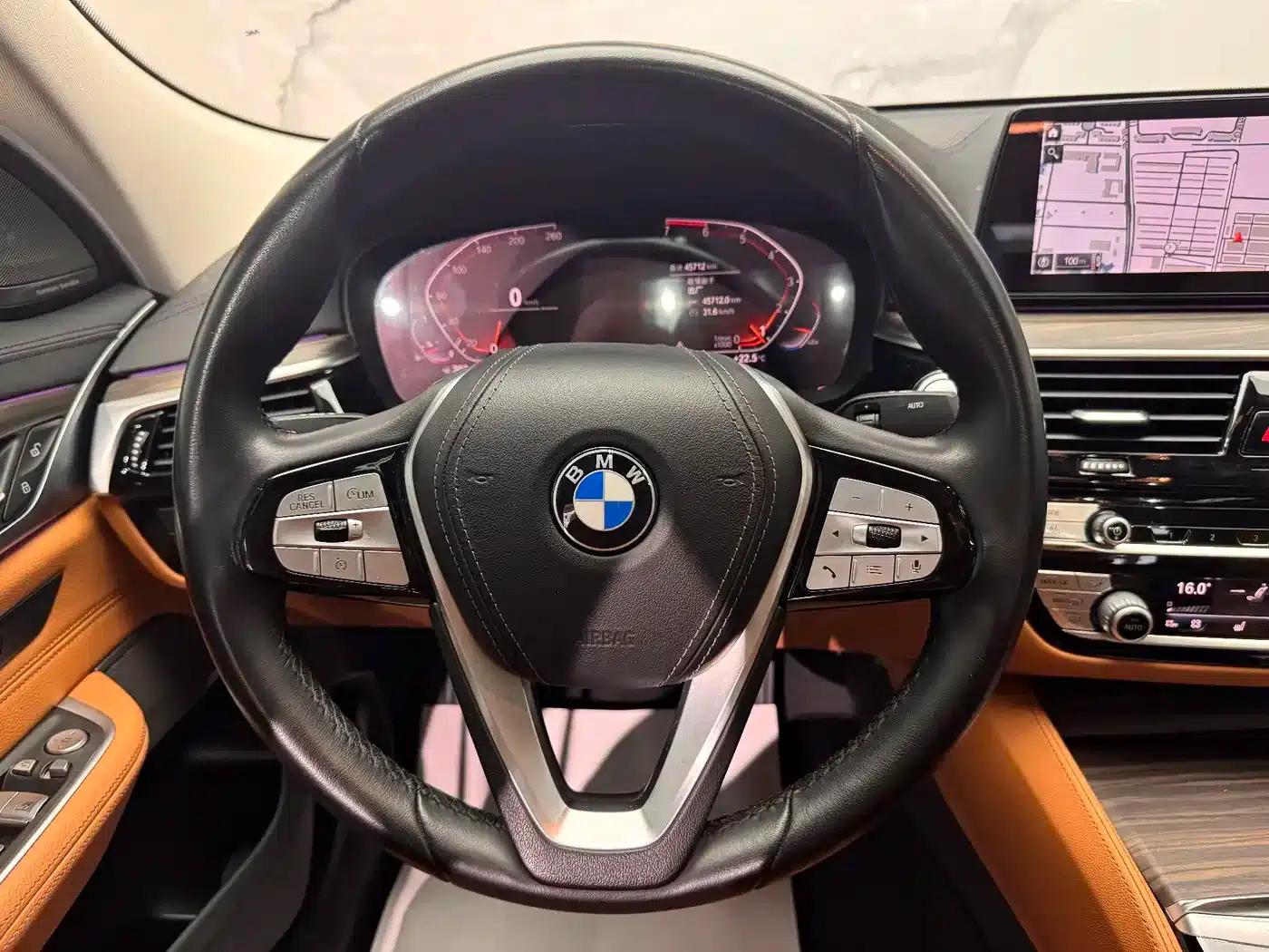 BMW 6 Series GT 2019 630i Luxury Design Package — миниатюра 13