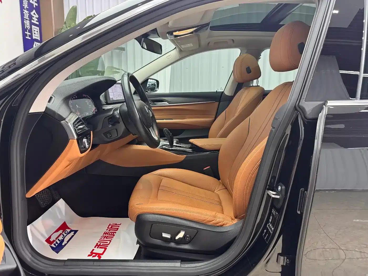 BMW 6 Series GT 2019 630i Luxury Design Package — миниатюра 7