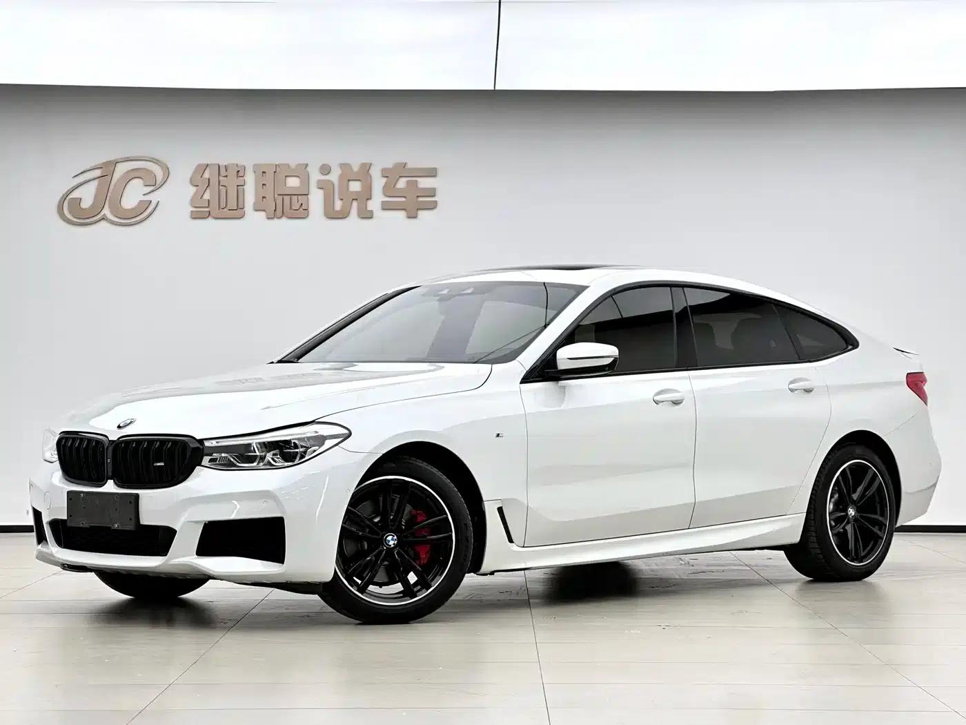 2019 BMW 6 Series GT 630i M Sport Package — миниатюра 1