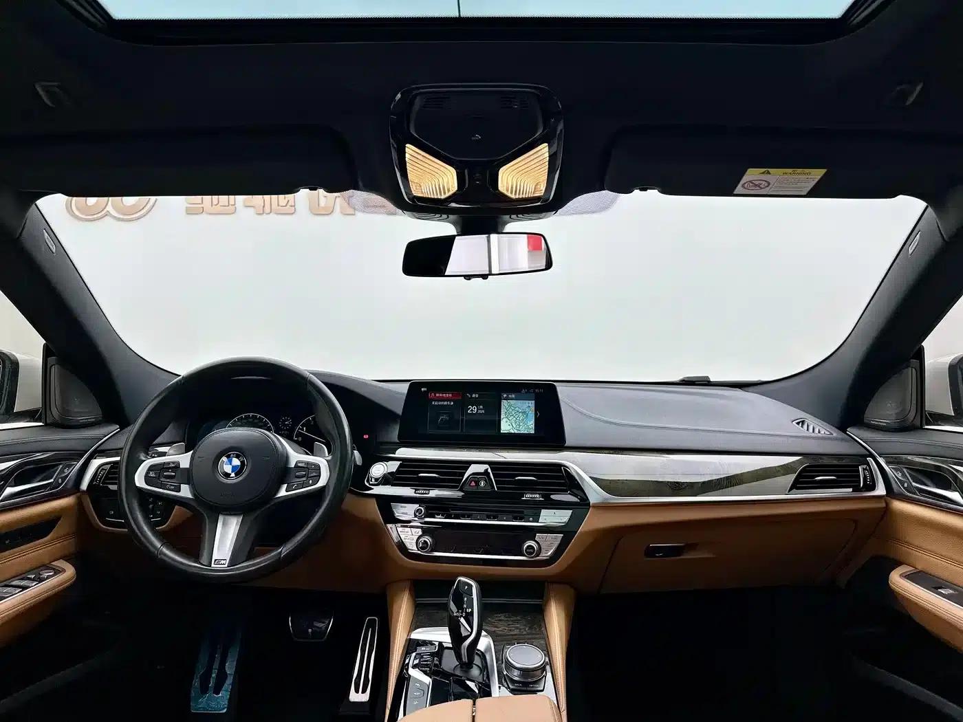 2019 BMW 6 Series GT 630i M Sport Package — миниатюра 7