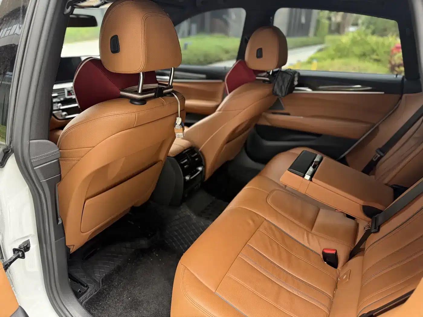 2021 BMW 6 Series GT 630i M Sport Package — миниатюра 6