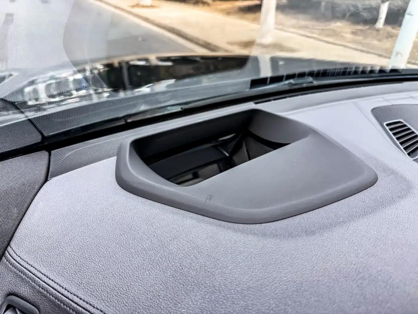 2022 BMW 6 Series GT 630i M Sport Package — миниатюра 12