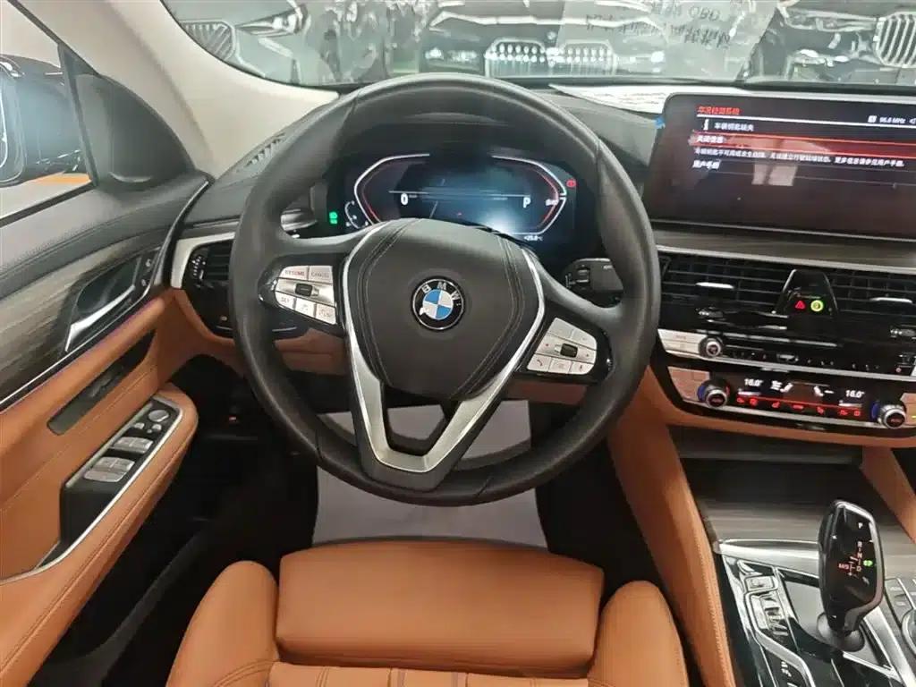 2022 BMW 6 Series GT 630i Luxury Design Package — миниатюра 17