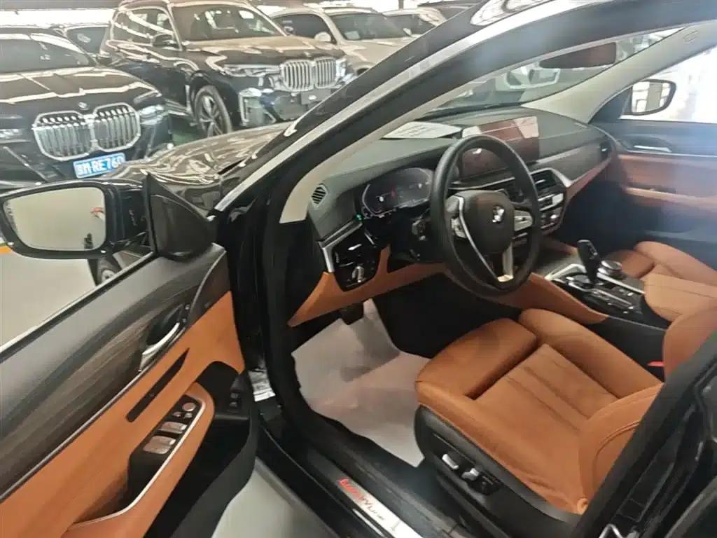 2022 BMW 6 Series GT 630i Luxury Design Package — миниатюра 23