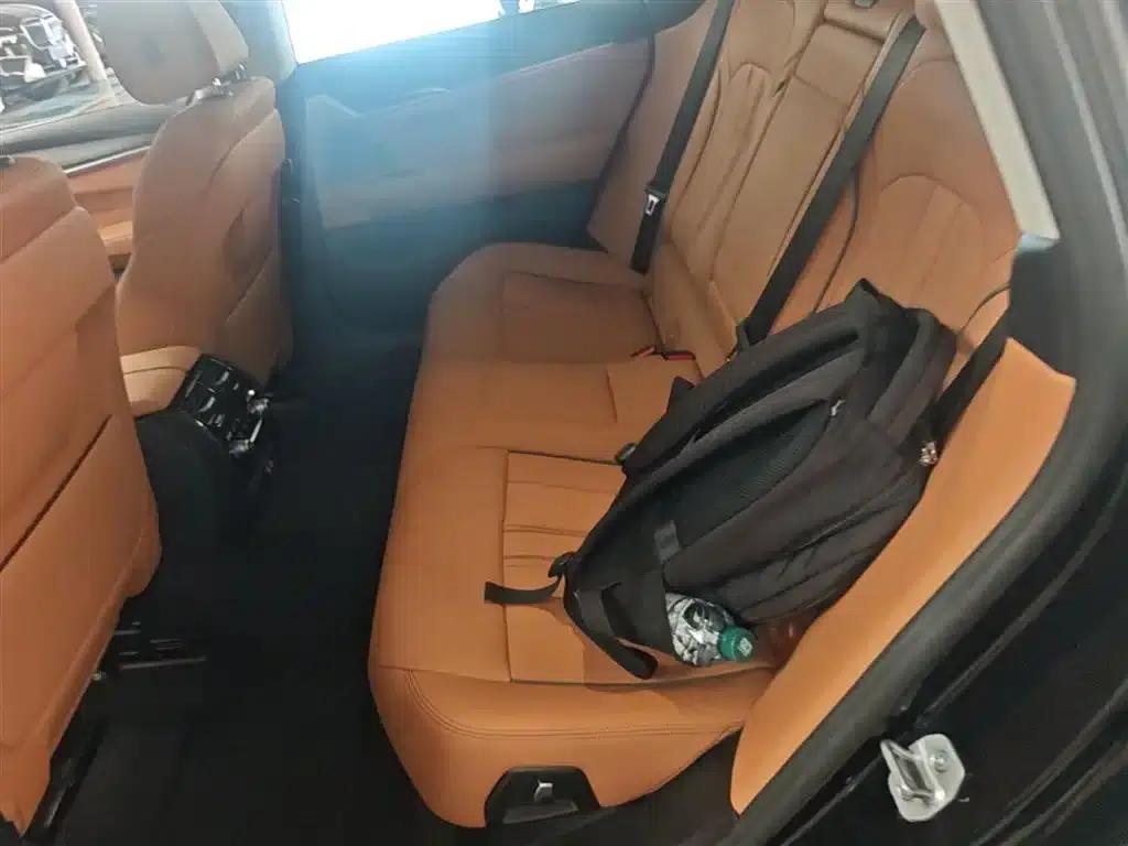 2022 BMW 6 Series GT 630i Luxury Design Package — миниатюра 24