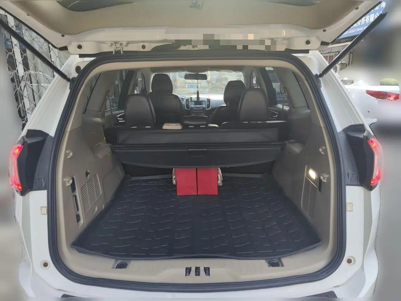 Ford Edge 2016 EcoBoost 245 Two-Wheel-Drive Titanium 5-Seater — миниатюра 20