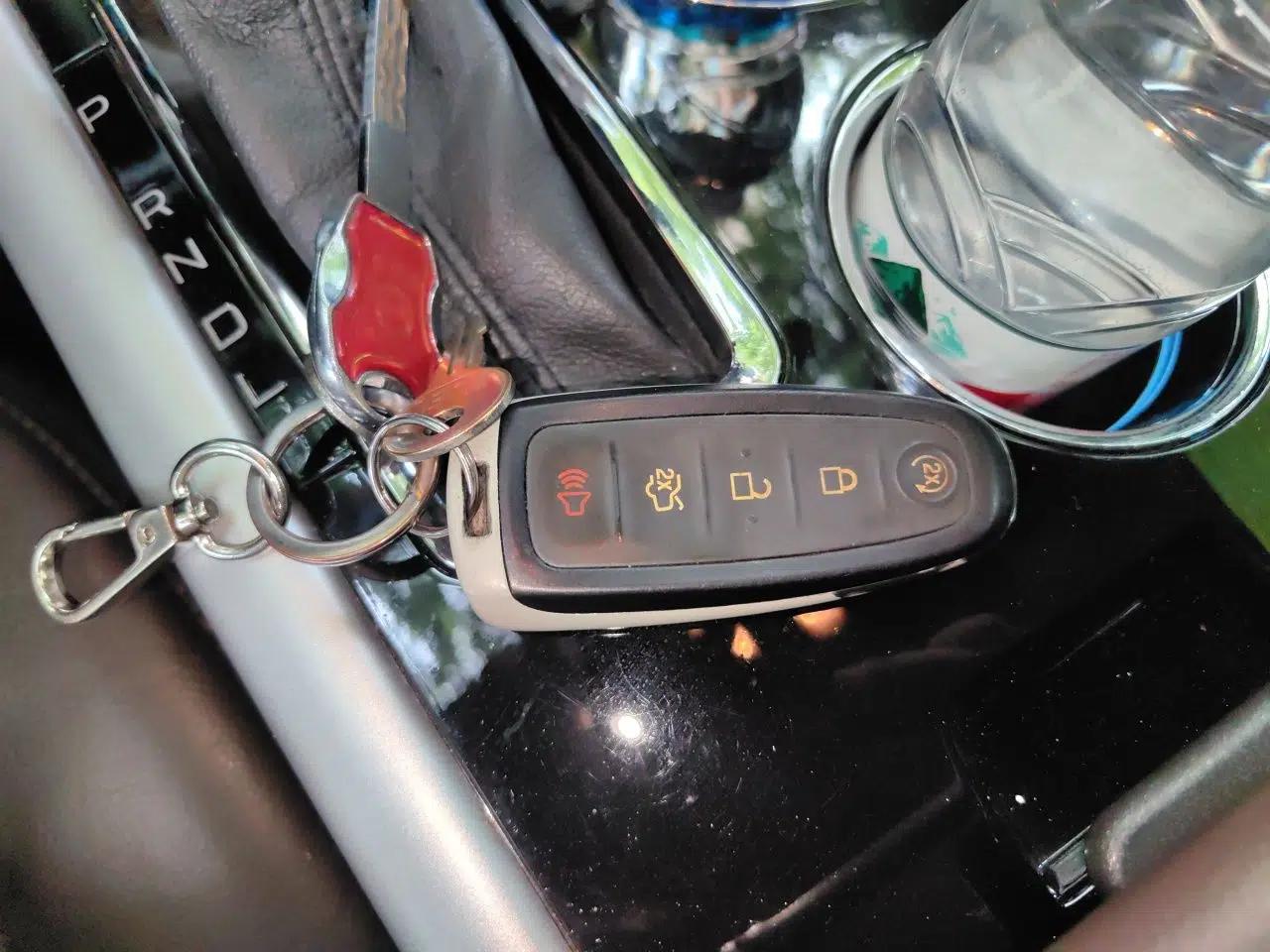 Ford Edge 2012 2.0T Zunrui Trim — миниатюра 9