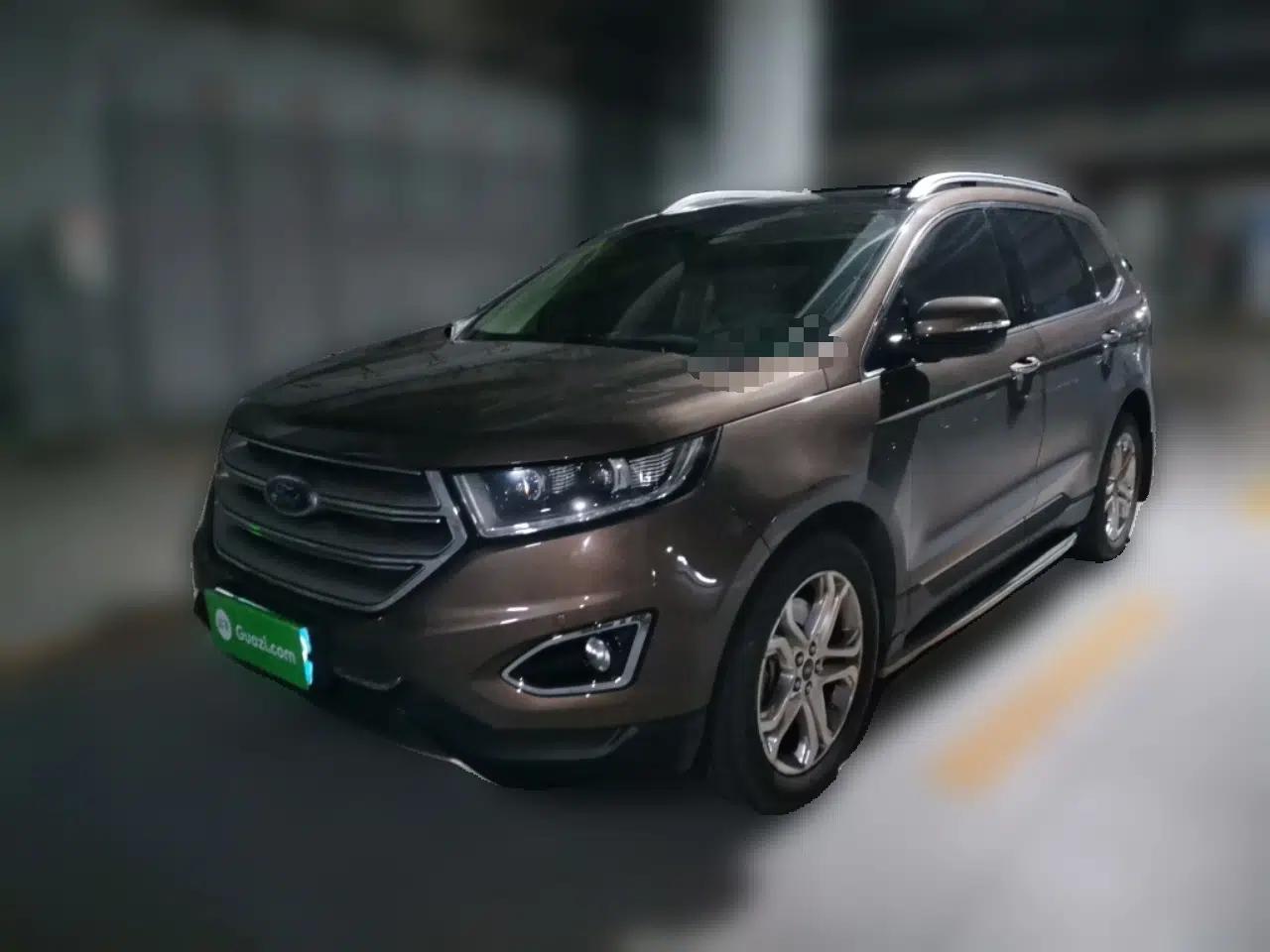 Ford Edge 2016 EcoBoost 245 Two-Wheel-Drive Titanium 7-Seater — миниатюра 1
