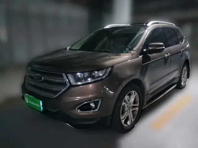 Ford Edge 2016 EcoBoost 245 Two-Wheel-Drive Titanium 7-Seater