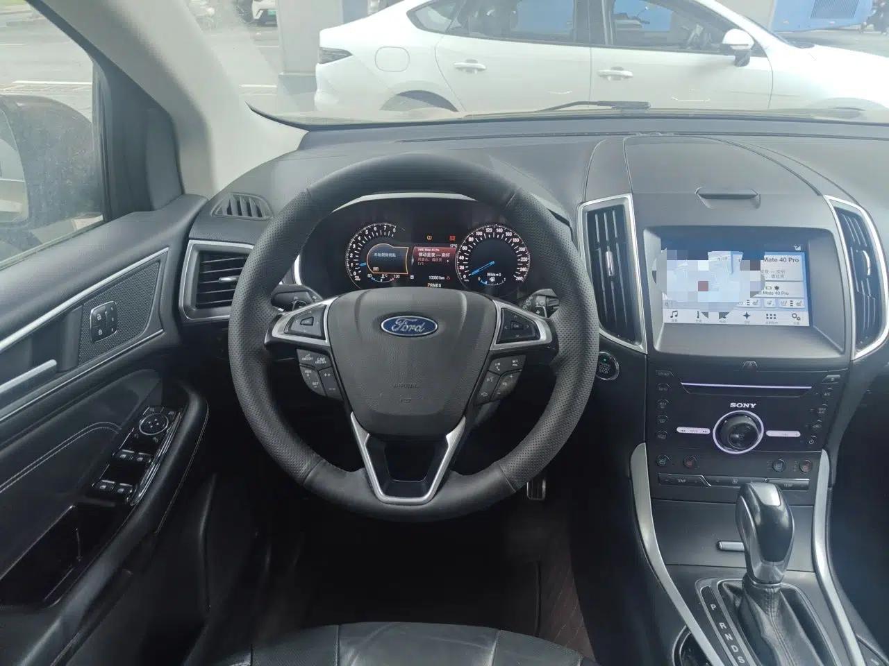 Ford Edge 2016 EcoBoost 245 Four-Wheel Drive Titanium 7-Seater — миниатюра 11