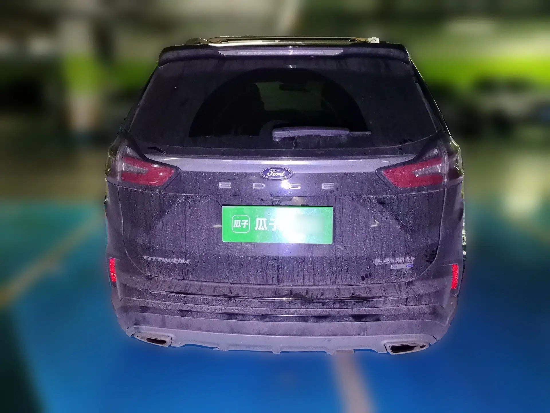 Ford Edge 2021 PLUS EcoBoost 245 Two-Wheel-Drive Titanium 7-Seater — миниатюра 5