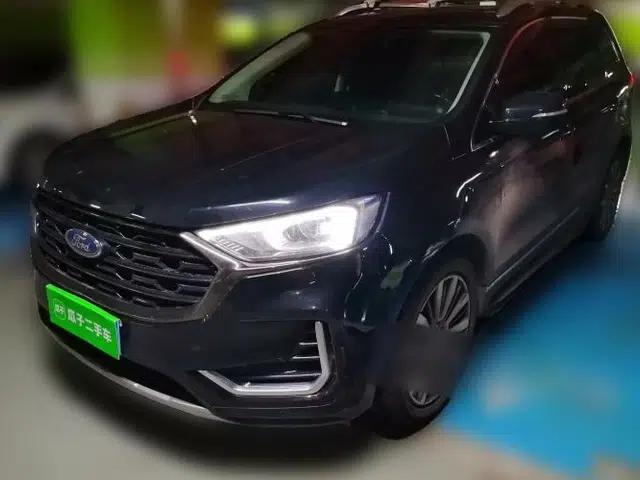 Ford Edge 2021 PLUS EcoBoost 245 Two-Wheel-Drive Titanium 7-Seater