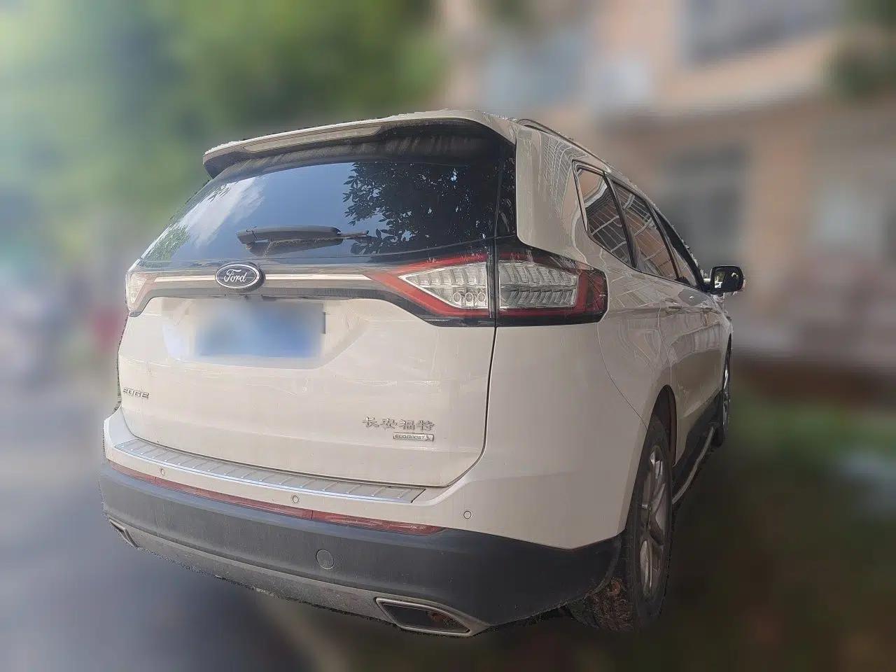 Ford Edge 2018 EcoBoost 245 Two-Wheel-Drive Titanium 7-Seater China V Standard — миниатюра 6