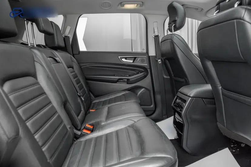 Ford Edge 2016 EcoBoost 245 Four-Wheel Drive Titanium Edition 7-Seater — миниатюра 12